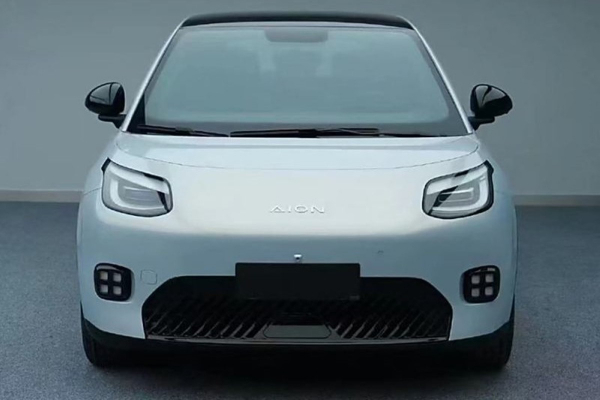 GAC подготовил для экспорта простой электрохэтчбек Aion AY2 GAC подготовил для экспорта простой электрохэтчбек Aion AY2