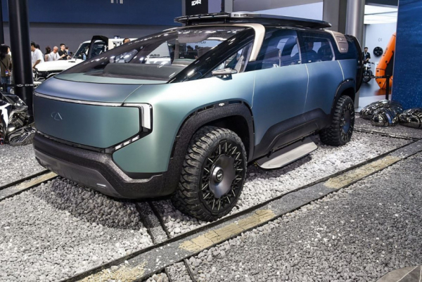 Показан концепт внедорожного минивэна-трансформера Chery Journeo