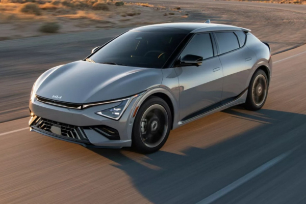 Обновленный электромобиль Kia EV6 GT стал мощнее