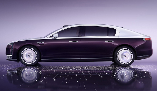 Huawei и JAC показали представительский седан Maextro S800