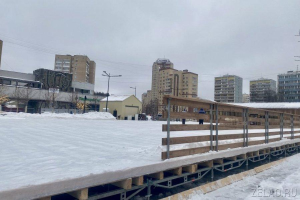 Каток на площади Юности планируется запустить в ближайшее время