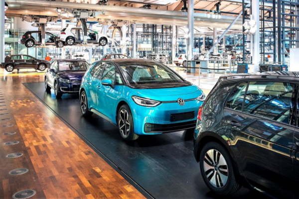 Эконормы в Европе привели к повышению цен на автомобили с ДВС Эконормы в Европе привели к повышению цен на автомобили с ДВС