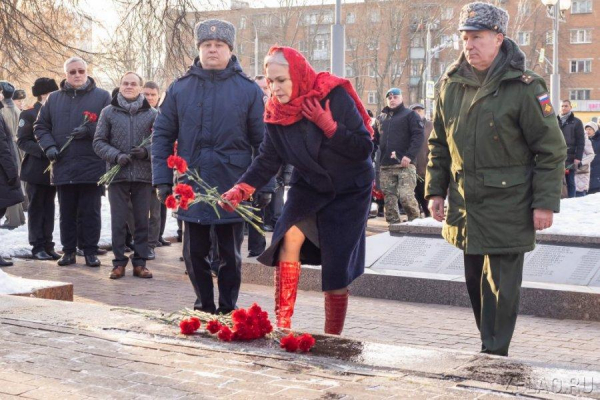 День начала контрнаступления под Москвой отметили возложением цветов