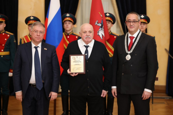 Один из основателей зеленоградского регби Владимир Евдокимов награжден почетной грамотой