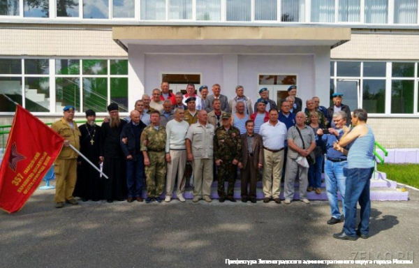 Трудно быть первыми