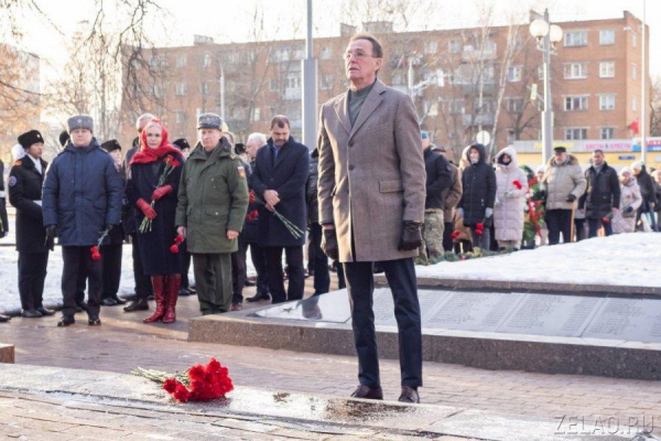 День начала контрнаступления под Москвой отметили возложением цветов