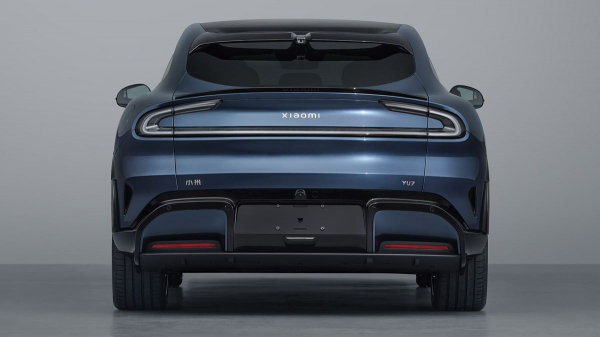 Показан кроссовер Xiaomi YU7 Показан кроссовер Xiaomi YU7