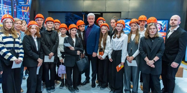 Сергей Собянин подвел итоги первого года работы центра «Профессии будущего»
