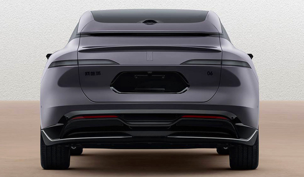 Седан Avatr 06 станет четвертой моделью бренда Седан Avatr 06 станет четвертой моделью бренда