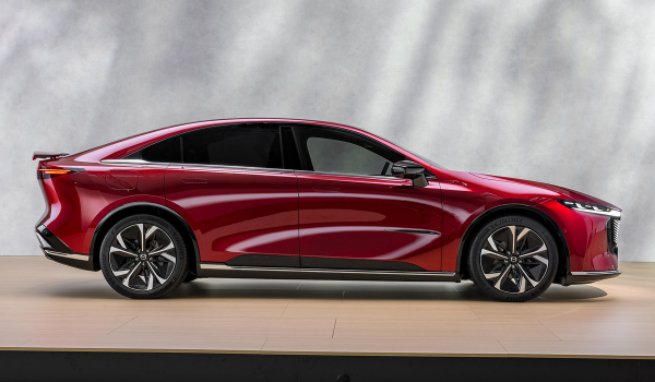 Китайская Mazda 6e выходит на европейский рынок Китайская Mazda 6e выходит на европейский рынок