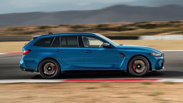 Показан экстремальный универсал BMW M3 CS Touring