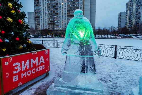 Скульптуры на площади Юности и в 15 микрорайоне вновь открыты после оттепели