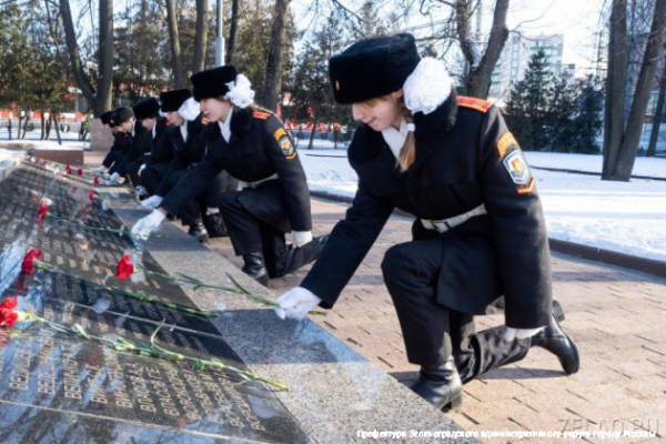 Зеленоградцы почтили память защитников отечества в преддверии праздника