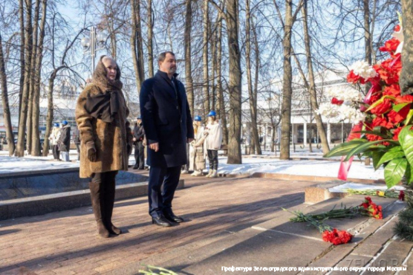Зеленоградцы почтили память защитников отечества в преддверии праздника