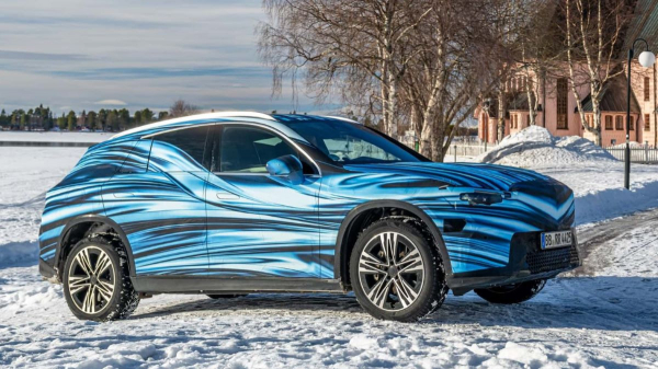 Электрический кроссовер Mercedes-Benz GLC: первая информация