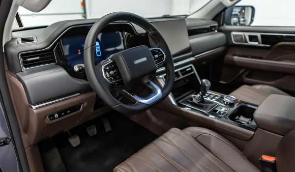 На российский рынок выходят крупные пикапы Foton Tunland V7 и V9