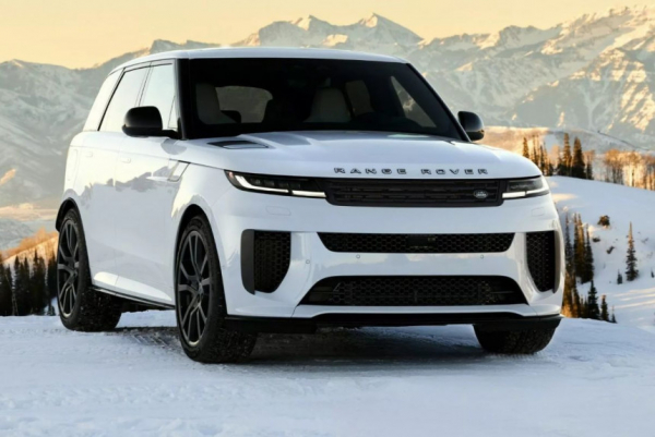Range Rover Sport SV: горнолыжная спецверсия в трех экземплярах