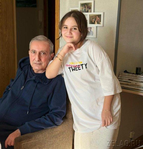 Наш автор Игорь Бабаян выпустил новую книгу веселых рассказов