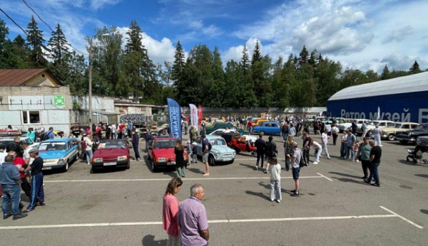 Под Зеленоградом прошел третий фестиваль «Автобаза»