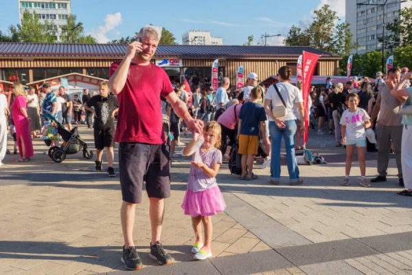 Пенная вечеринка состоялась на площади Юности
