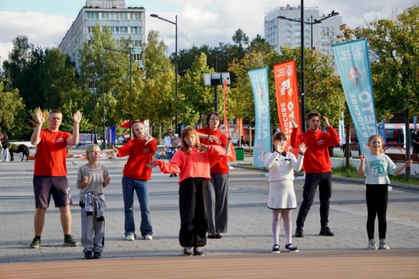 На площади Юности в Зеленограде прошла анимационная программа «День знаний»