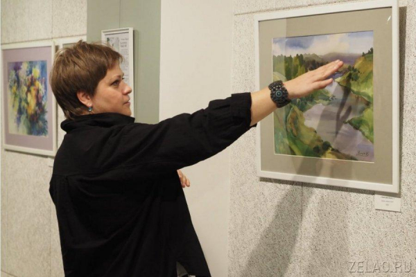 В «Ведогонь-театре» открылась выставка «Магия акварели» Екатерины Чижуэн