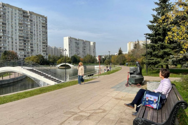 В зоне отдыха Михайловского пруда поддерживается регулярный порядок