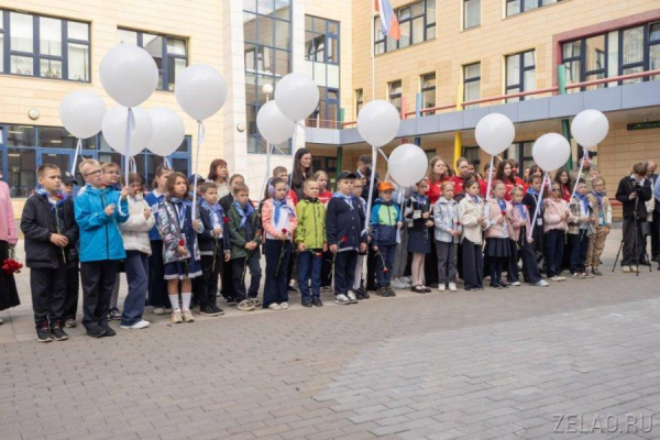 Памятную доску Дмитрию Разумовскому открыли в Зеленограде