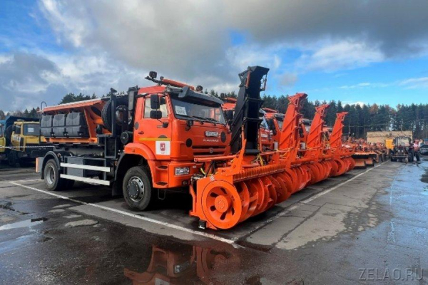 Зеленоградскую уборочную технику переводят на зимний режим работы