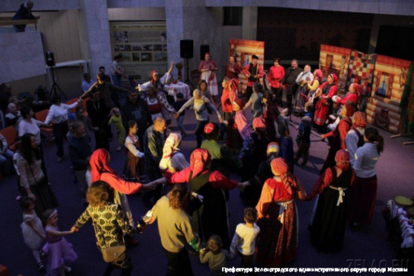 От зерна до рубахи: Этнофестиваль собрал любителей старины