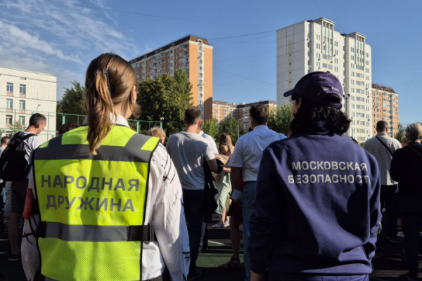 В Москве проходит переаттестация народных дружинников