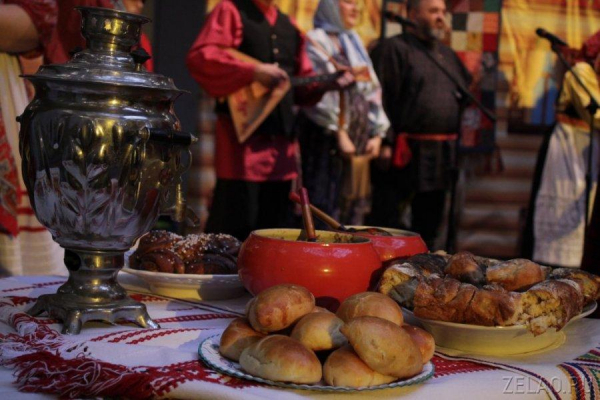 От зерна до рубахи: Этнофестиваль  собрал любителей старины.