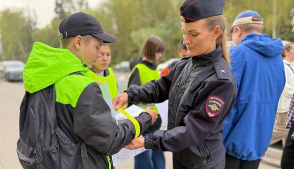 Сотрудники Госавтоинспекции Зеленограда приняли участие в акции «Родительский патруль»