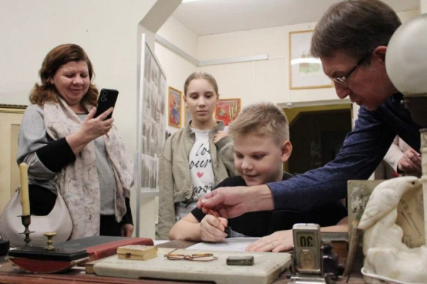 Делегация зеленоградцев посетила Музей Карбышева и его времени