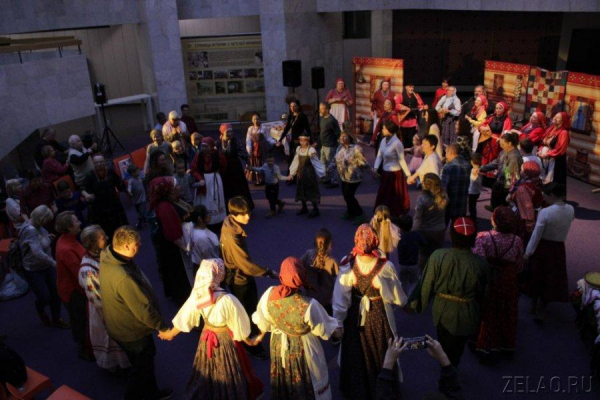 От зерна до рубахи: Этнофестиваль  собрал любителей старины.