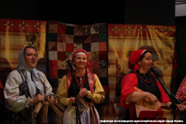 От зерна до рубахи: Этнофестиваль собрал любителей старины