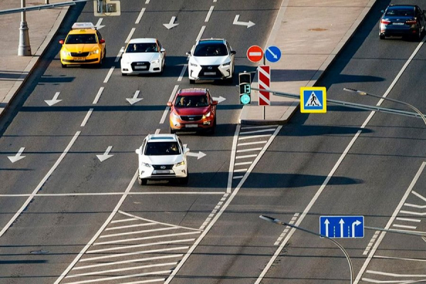 Собянин: На западе Москвы выполнено 57 дорожных улучшений