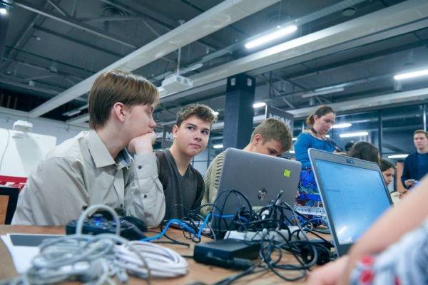 «Микрон» вышел в финал Всероссийского конкурса лучших практик трудоустройства молодежи