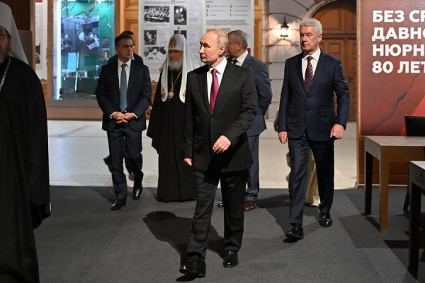 Путин и Собянин посетили выставку «Великая Победа. Россия — моя история»