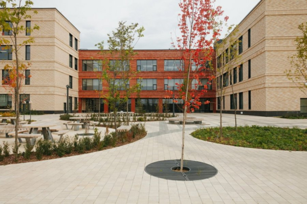 Завершено строительство школы на 550 мест в районе Крюково