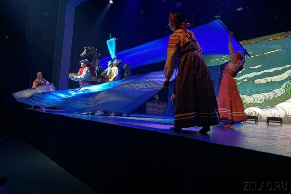 В «Ведогонь-театре» состоялся юбилейный вечер Александра Бавтрикова и Натальи Табачковой «Опять 25!»