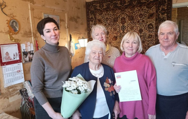 В Савелках поздравили 100-летнего юбиляра