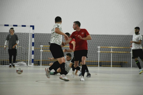 Три лиги и десятки матчей: начался сезон-2025/26 футзального первенства Зеленограда