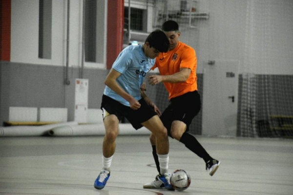 Три лиги и десятки матчей: начался сезон-2025/26 футзального первенства Зеленограда