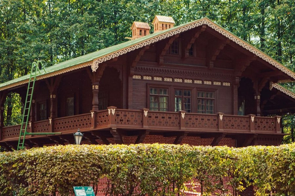 Сергей Собянин: Реставрация Швейцарского домика в усадьбе Кусково завершена