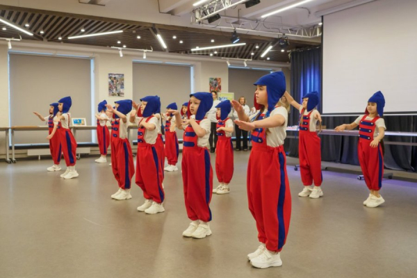 В библиотеке №252 открылась выставка лауреатов фестивалей «Россия, которую мы защищаем»