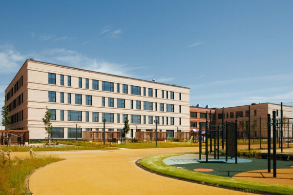 Завершено строительство школы на 550 мест в районе Крюково