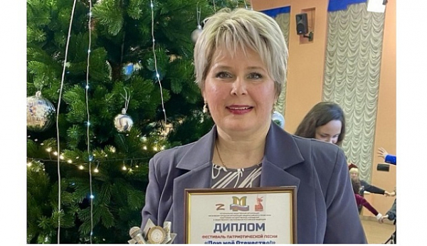 Специалист Реабилитационного центра Зеленограда завоевала серебро на фестивале «Пою мое Отечество!»