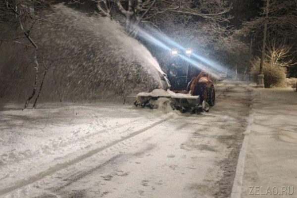Коммунальные службы активизировали работу по сбору и вывозу снега в Зеленограде