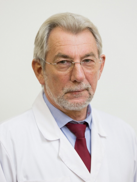 Виталий Зверев: «Вирусы часто являются пусковым механизмом опухолей…»